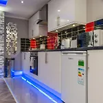 Meridian Serviced شقة برادفورد
