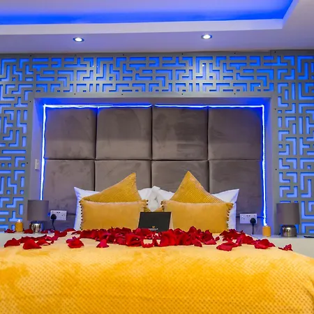 Meridian Serviced Apartment *