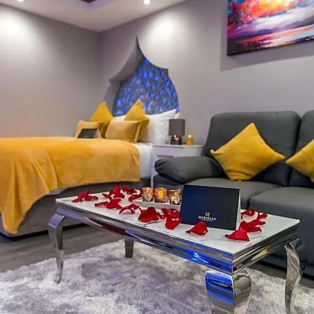 Meridian Serviced Apartamento